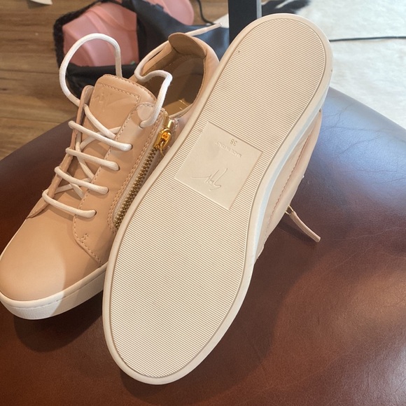 Giuseppe Zanotti Double Zipper London SidezUp Women's Sneakers in size 38 - Picture 8 of 13